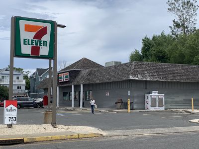 Image gallery for 7-Eleven