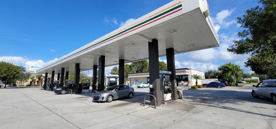 Image gallery for 7-Eleven