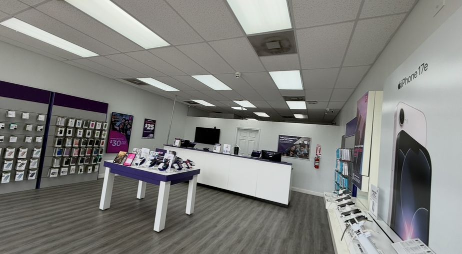 Metro by T-Mobile 3418 Broadway St - 3418 Broadway St 