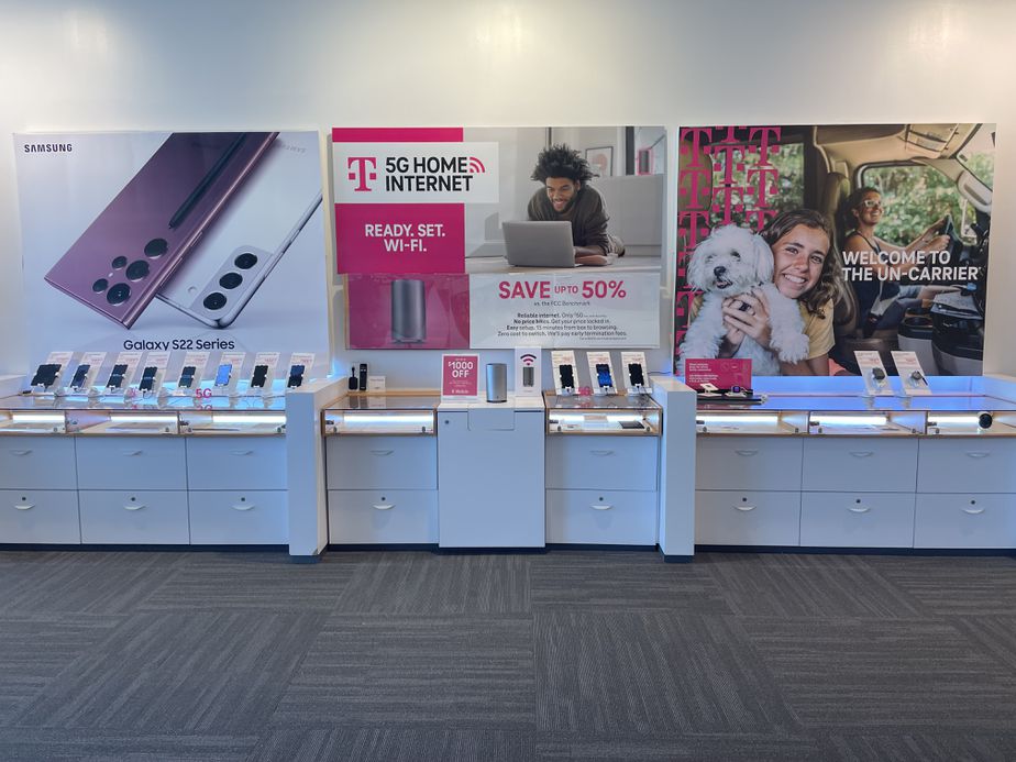 Interior photo of T-Mobile Store at Route 211 & Bert Crawford, Middletown, NY