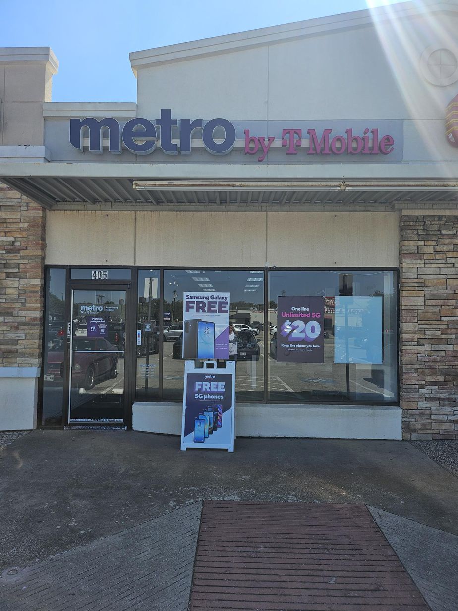 Metro by T-Mobile 405 W University Dr - 405 W University Dr 