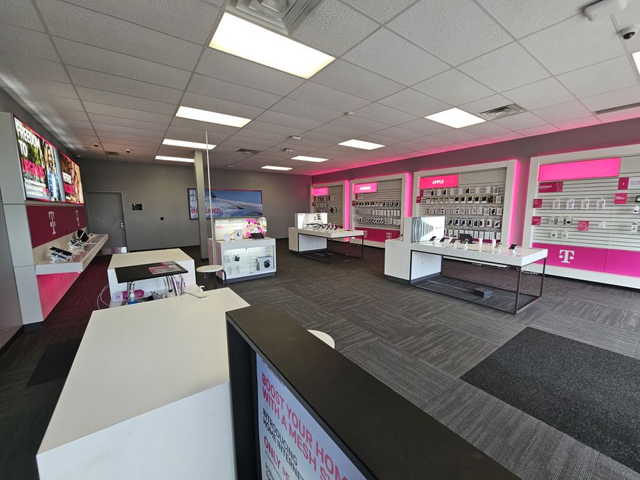  Interior photo of T-Mobile Store at Whitestown, Zionsville, IN 