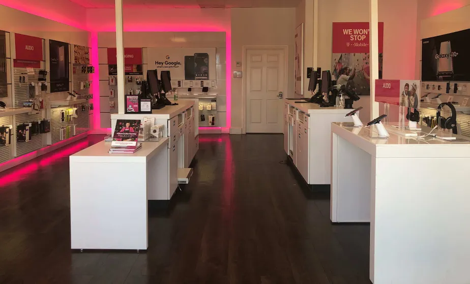 Interior photo of T-Mobile Store at S Cage Blvd & E Dicker Dr, Pharr, TX