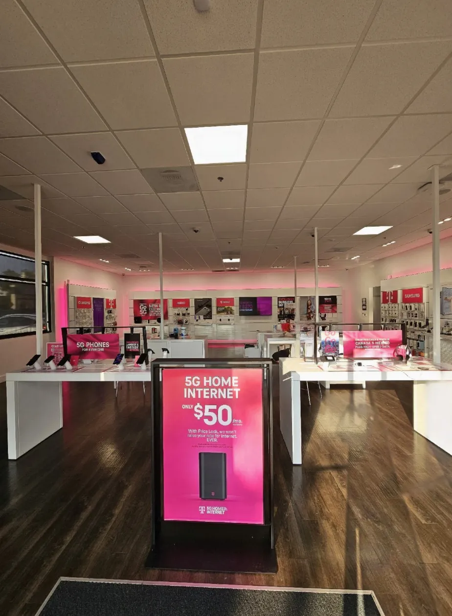  Interior photo of T-Mobile Store at W Vly Pkwy & N Escondido Blvd, Escondido, CA 