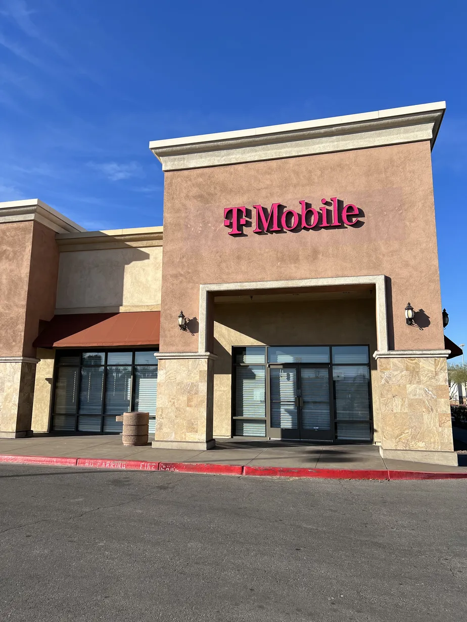  Exterior photo of T-Mobile Store at Lake Mead & Water, Henderson, NV 