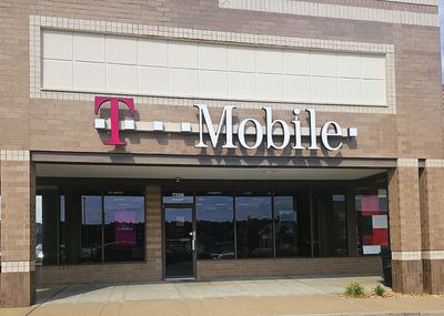 T-Mobile Authorized Retailer