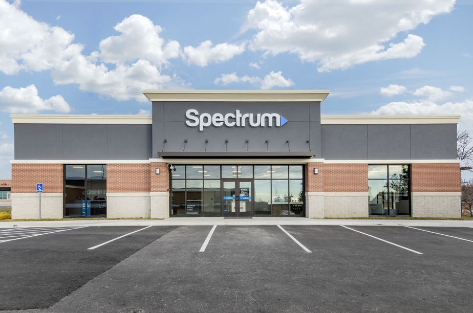 Spectrum - 6921 W 119th St 