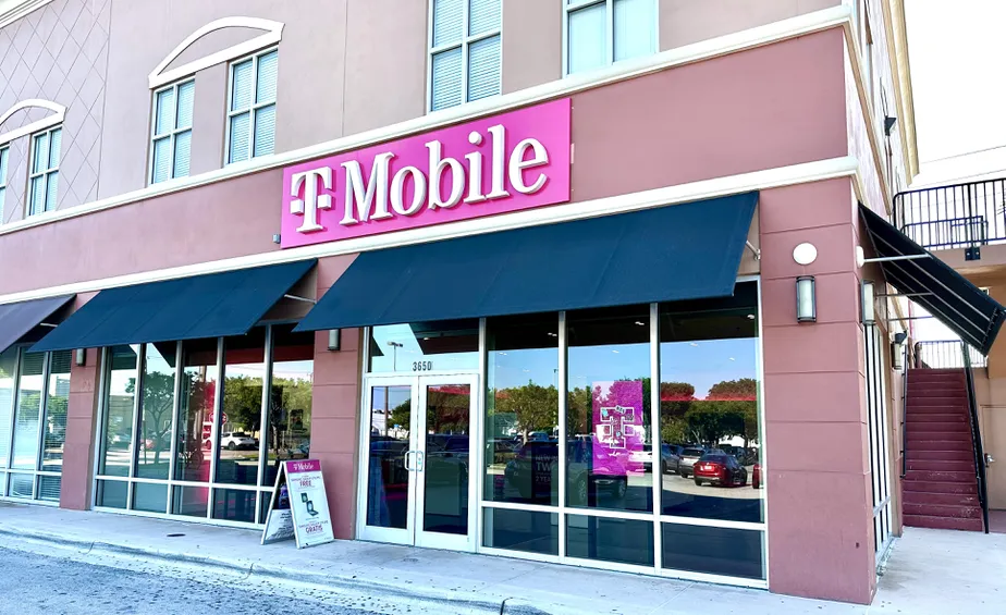 Exterior photo of T-Mobile Store at W 16th Ave & W 37th St, Hialeah, FL
