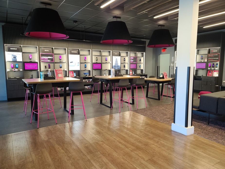 Interior photo of T-Mobile Store at Harden Ranch, Salinas, CA