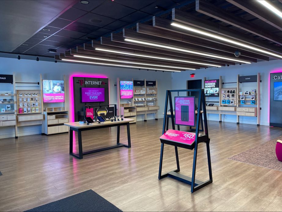 Interior photo of T-Mobile Store at Mcbean Pkwy & Magic Mtn Pkwy, Valencia, CA