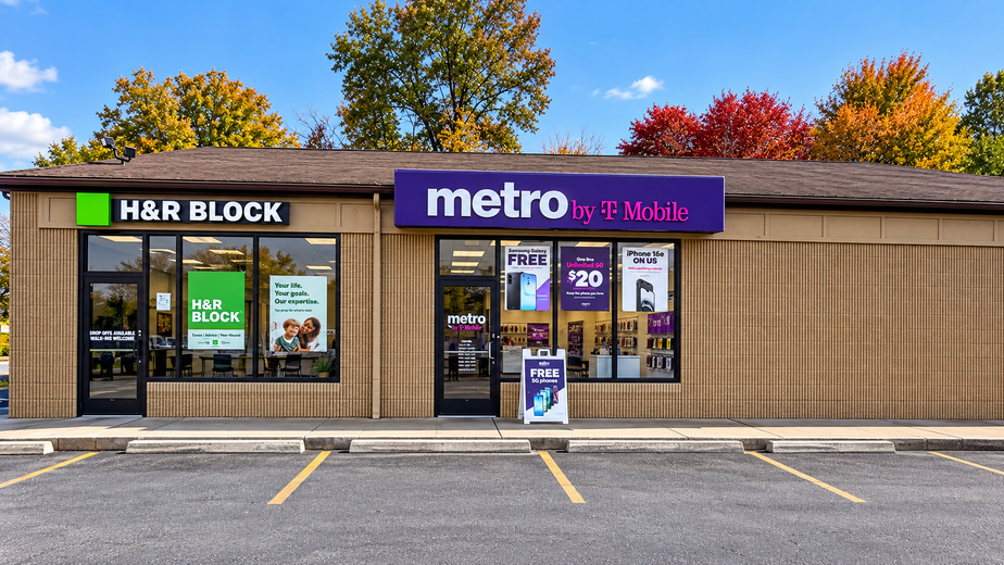 Metro by T-Mobile 675 McCartney Rd - 675 McCartney Rd 
