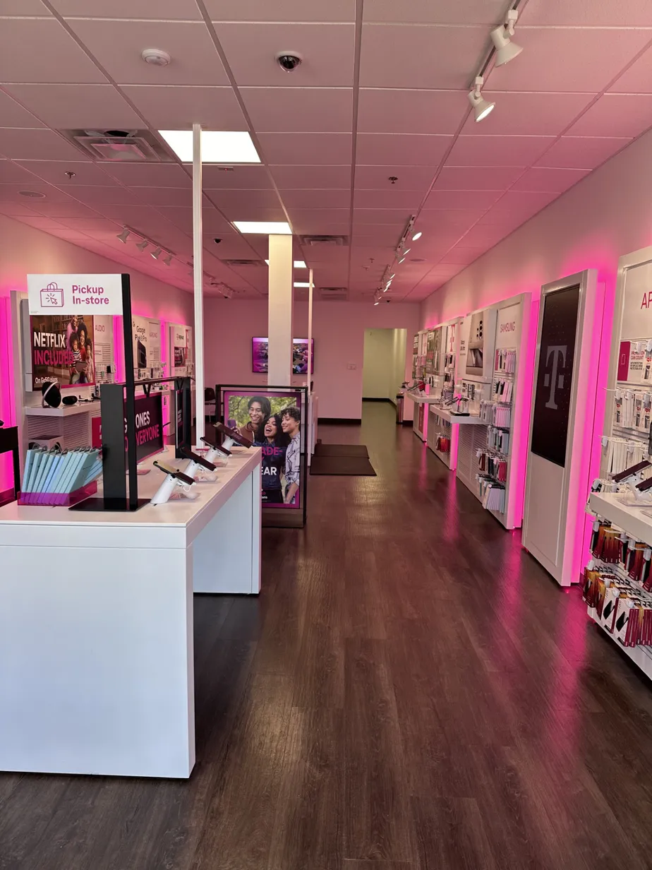 Interior photo of T-Mobile Store at Commercial Rd & Hawes St, Leominster, MA 