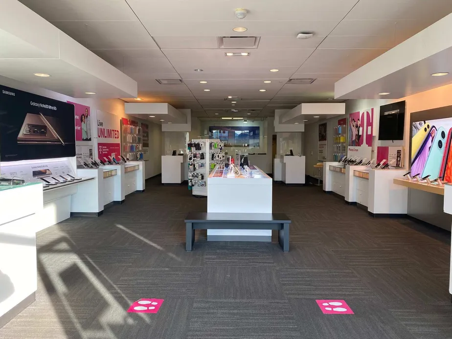 Interior photo of T-Mobile Store at Plaudit Pl & Man O War Blvd, Lexington, KY