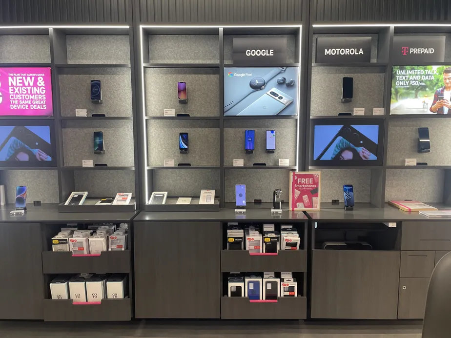 Interior photo of T-Mobile Store at Van Fleet and N Wilson, Bartow, FL