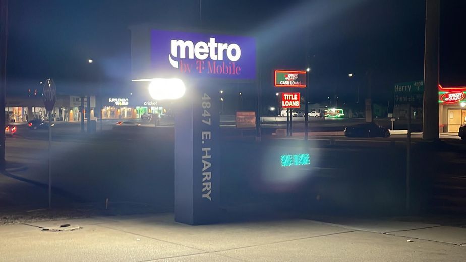 Image alt text