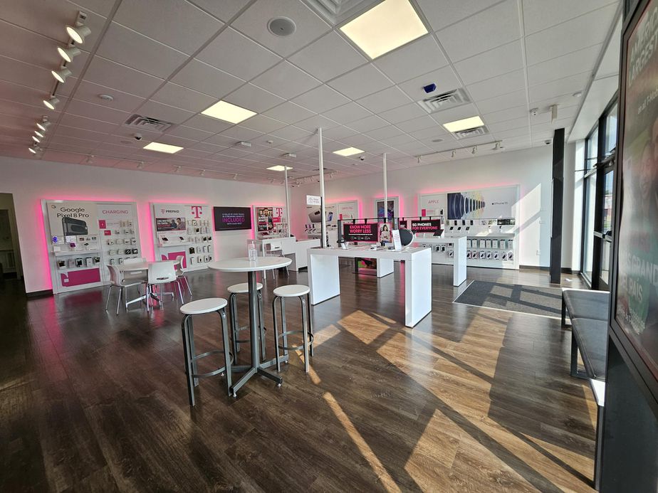 Interior photo of T-Mobile Store at W Jesse James Rd & Corum Rd, Excelsior Springs, MO