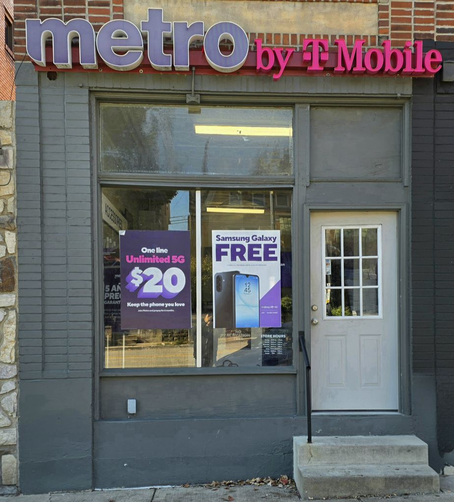 Metro by T-Mobile 734 Brookline Blvd - 734 Brookline Blvd
