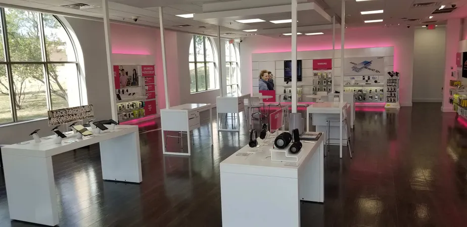 Interior photo of T-Mobile Store at Loop 20 & McPherson Ave, Laredo, TX