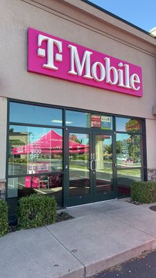 T-Mobile Authorized Retailer