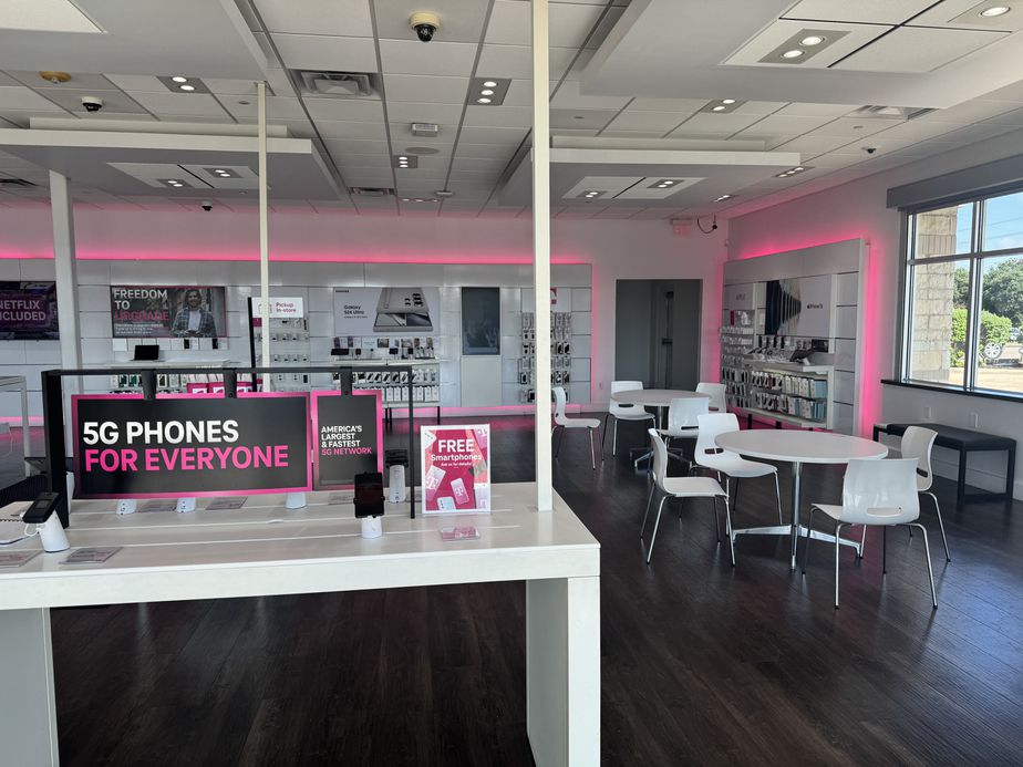 Interior photo of T-Mobile Store at I 35 & Pleasant Run, Desoto, TX