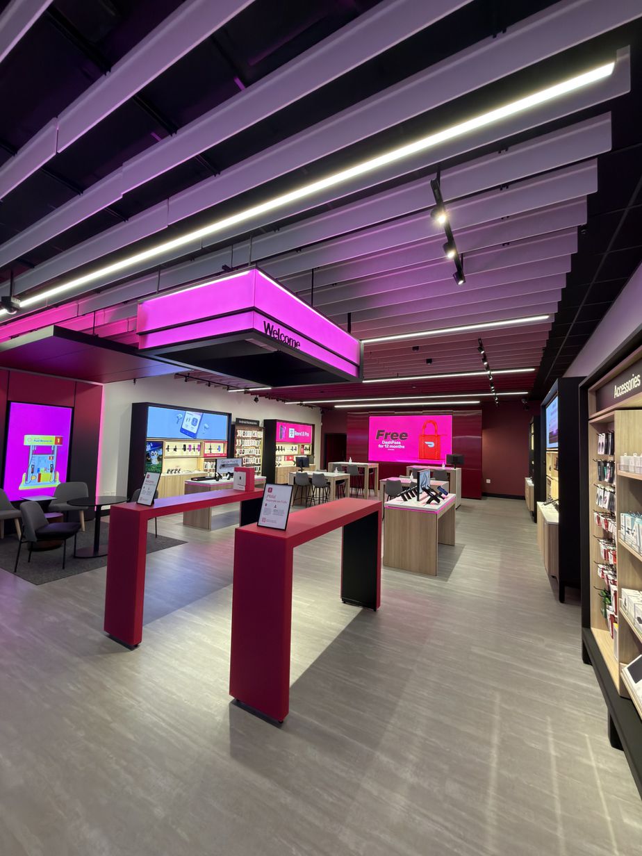T-Mobile Cherry Hill Mall - 2000 Route 38 