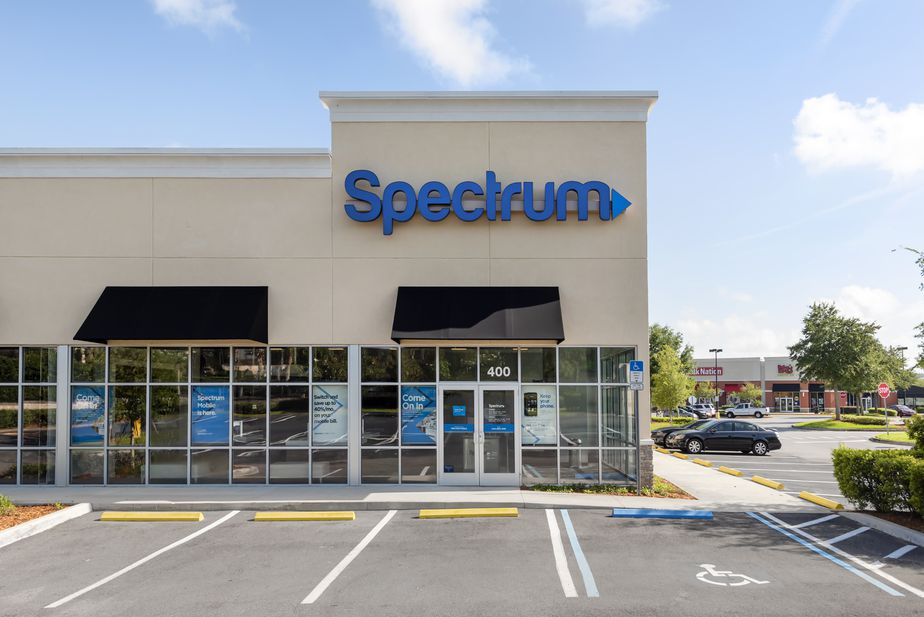 Spectrum - 2419 S US Hwy 27 