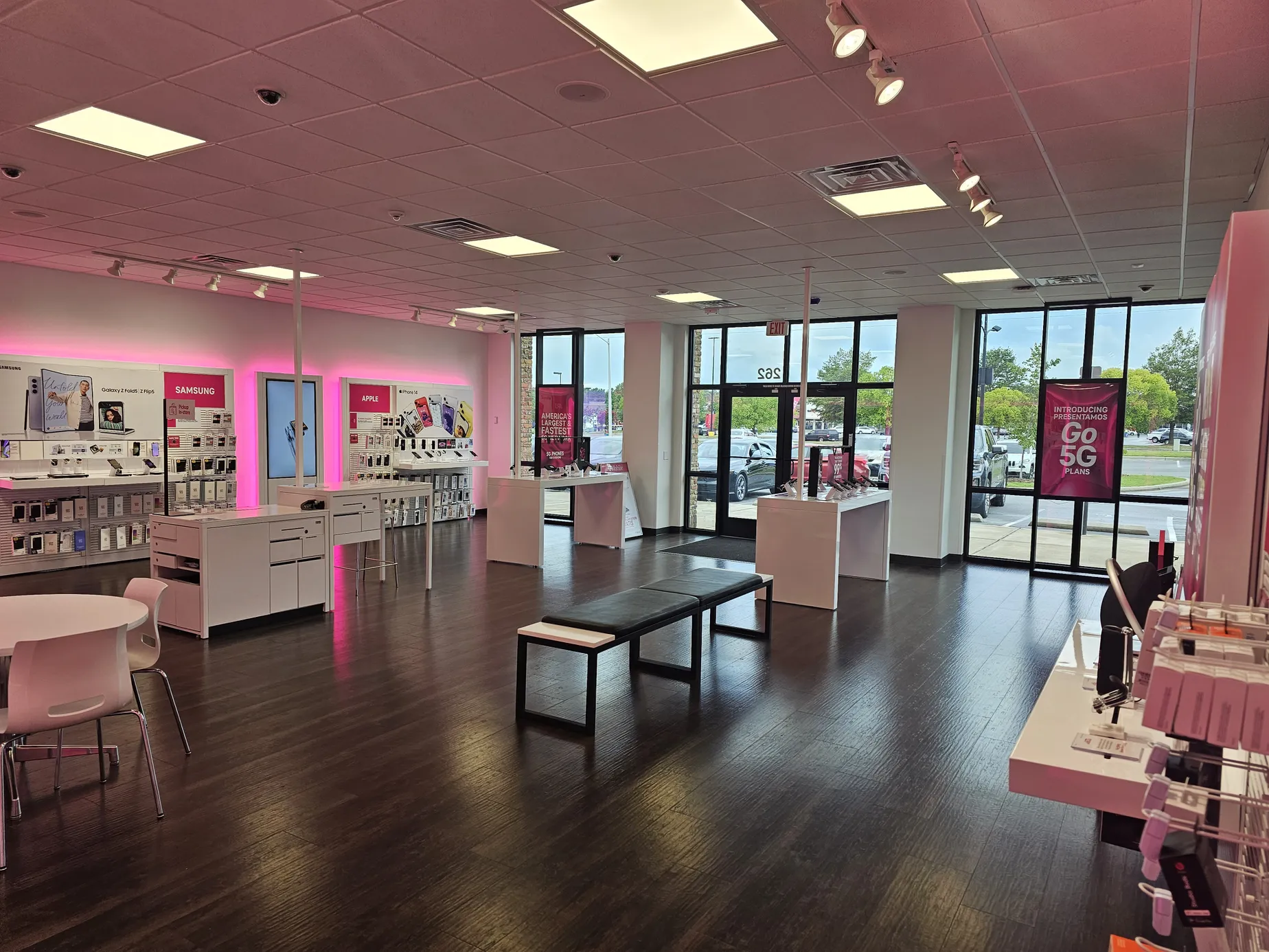 TMobile Premier Blvd & 4th Ave Roanoke Rapids, NC