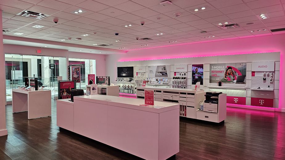 Interior photo of T-Mobile Store at Scottsdale Fashion Square, Scottsdale, AZ
