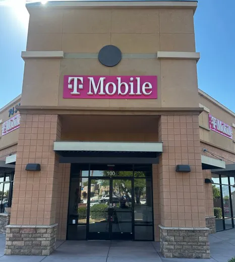  Exterior photo of T-Mobile Store at W Lower Buckeye Rd & S 75th, Phoenix, AZ 