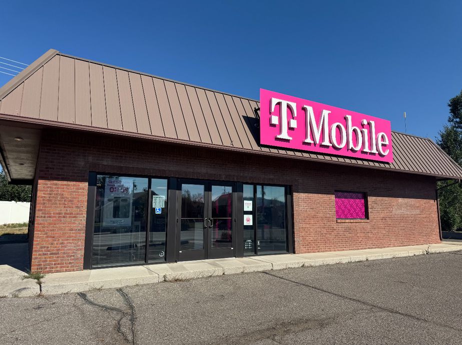 Exterior photo of T-Mobile Store at Harrison & Marcia, Butte, MT
