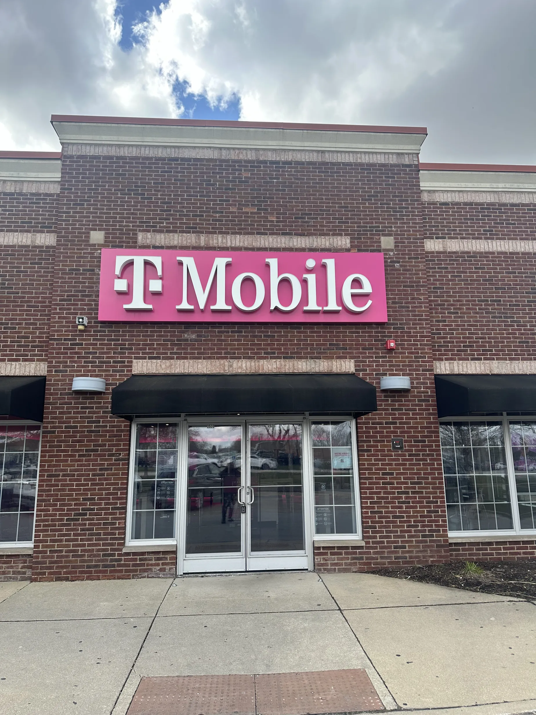 TMobile Jefferson Street & Caterpillar Joliet, IL