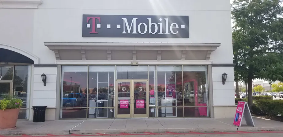 Exterior photo of T-Mobile store at I-10 & Bunker Hill, Houston, TX
