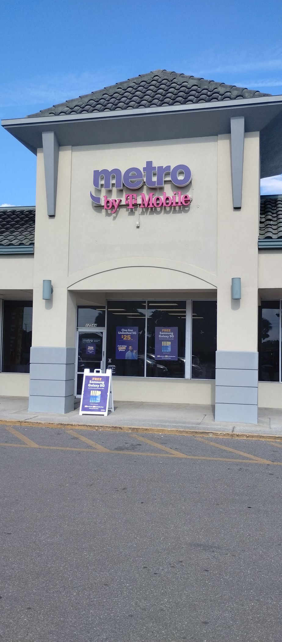 Image alt text