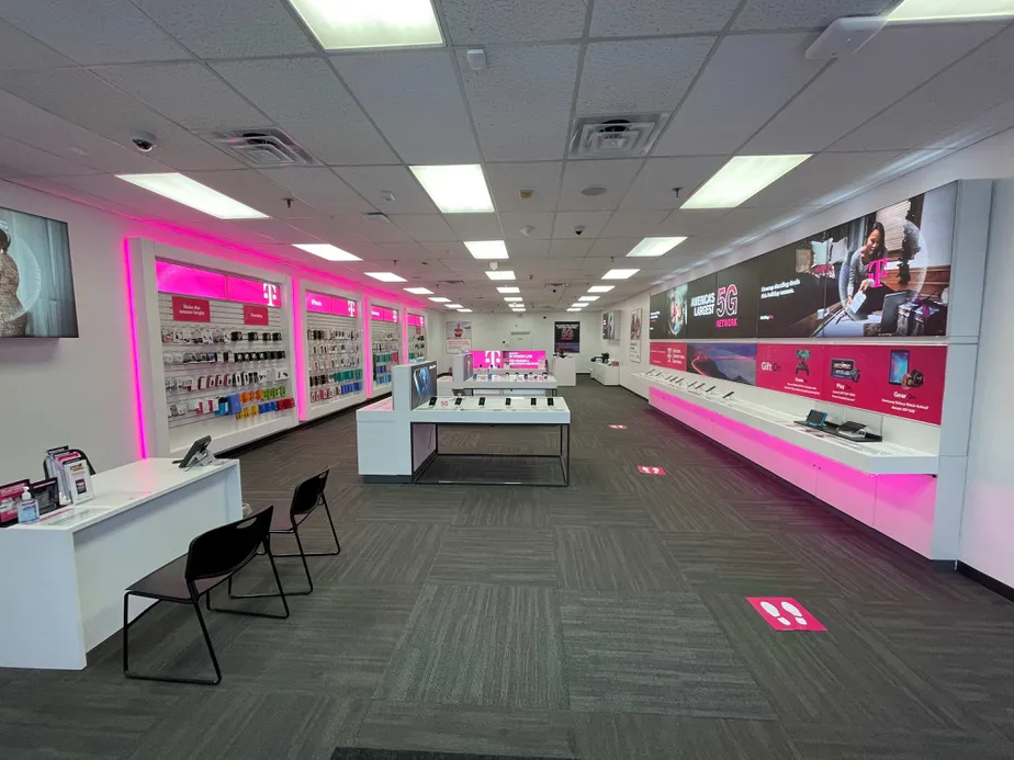 Interior photo of T-Mobile Store at State Route 170 & Mount Acres 2, East Liverpool, OH