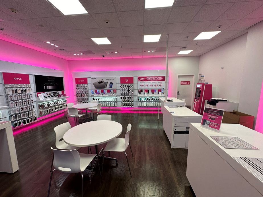 Interior photo of T-Mobile Store at Plaza Las Americas 1, San Juan, PR