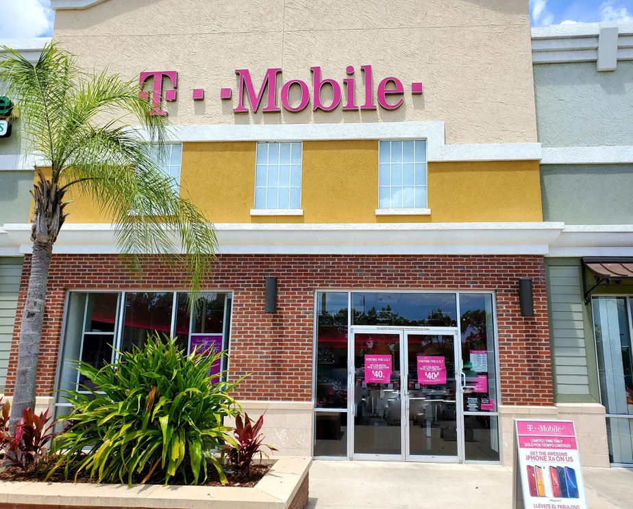 Exterior photo of T-Mobile store at Beach Blvd & Hodges Blvd, Jacksonville, FL