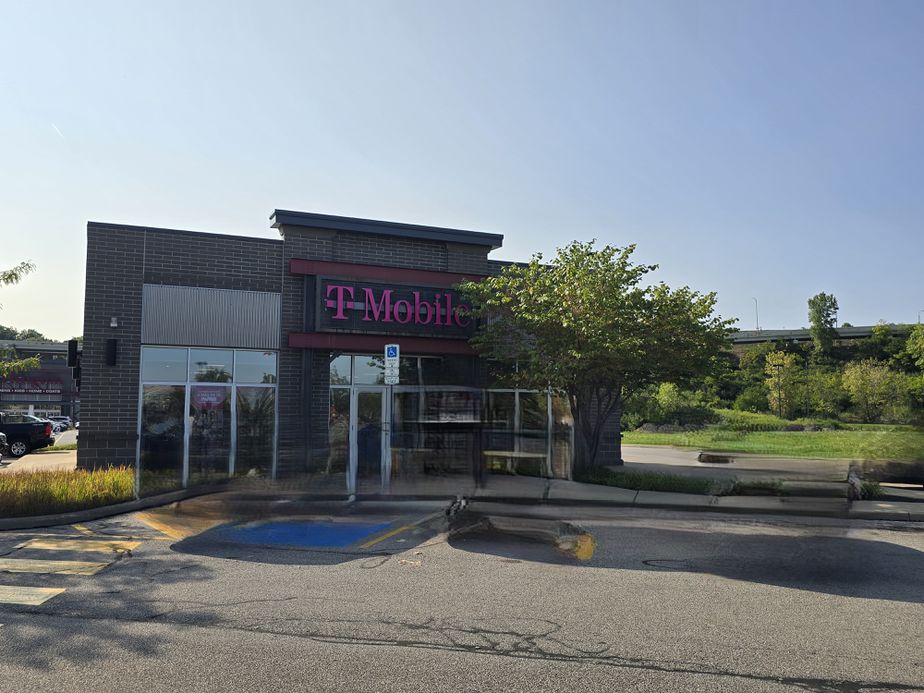 Exterior photo of T-Mobile Store at Steelyard Dr & W 14th St, Cleveland, OH