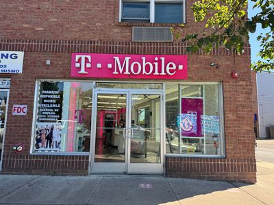 T-Mobile Authorized Retailer