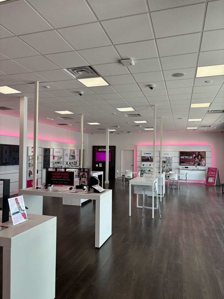 Interior photo of T-Mobile Store at 140th & Center, Omaha, NE