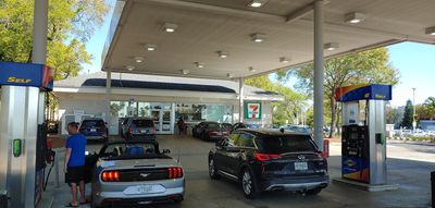 Image gallery for 7-Eleven