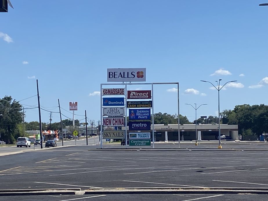Image alt text