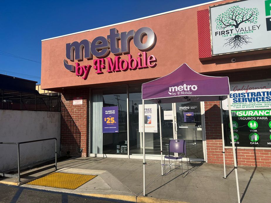 Image alt text