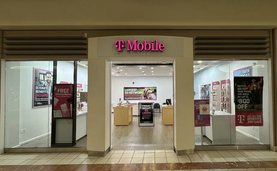  Exterior photo of T-Mobile Store at Mall Of New Hampshire, Manchester, NH 