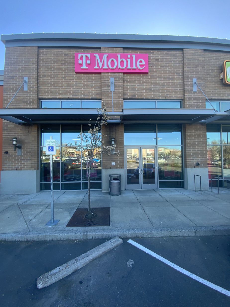 Exterior photo of T-Mobile Store at Cedar Hills, Beaverton, OR