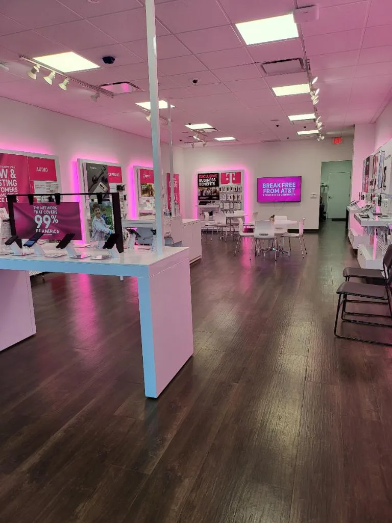 Interior photo of T-Mobile Store at E End Blvd N & Lawson St, Marshall, TX