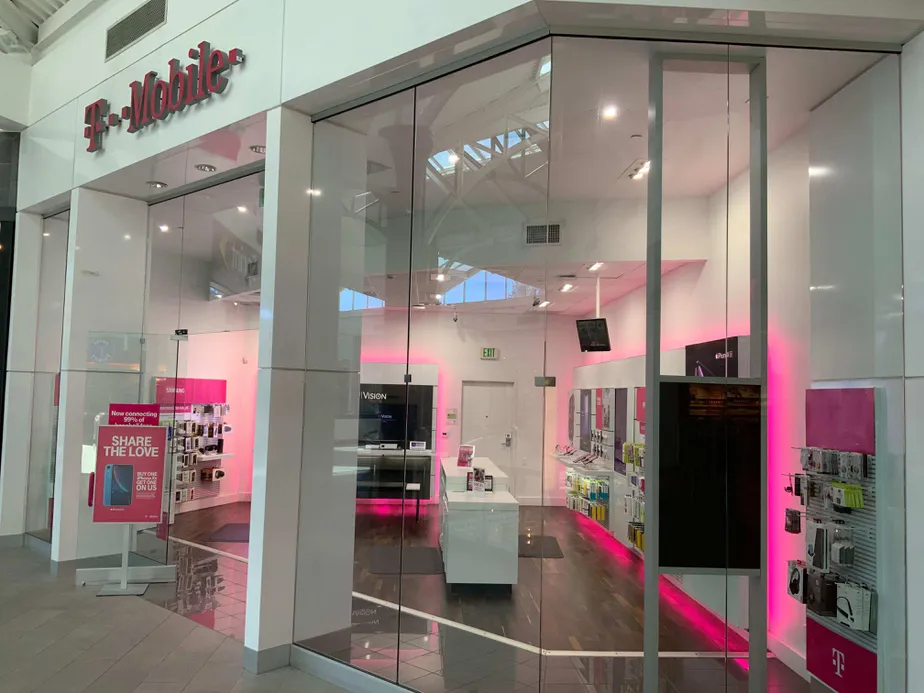 Exterior photo of T-Mobile store at Valencia Town Center, Valencia, CA