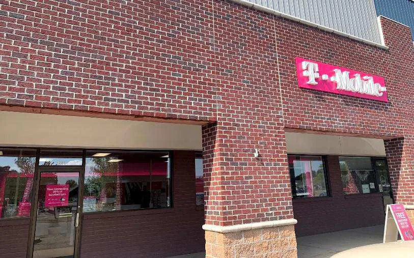 Exterior photo of T-Mobile store at Lake Michigan Dr & 60th Ave, Allendale, MI