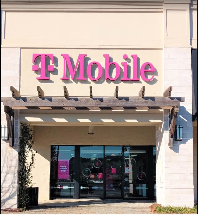 Exterior photo of T-Mobile Store at Peachtree Pkwy & Ryan Rd NW, Norcross, GA