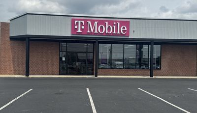 T-Mobile Authorized Retailer