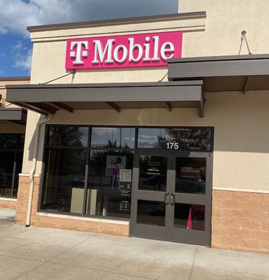 T-Mobile Authorized Retailer